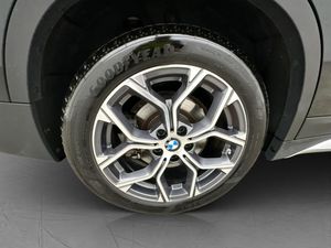 BMW X1 bild 24
