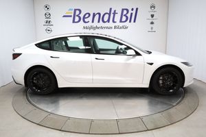 Tesla Model 3 bild 15