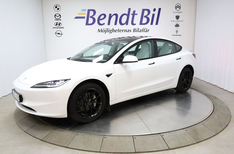 Tesla Model 3 bild 4