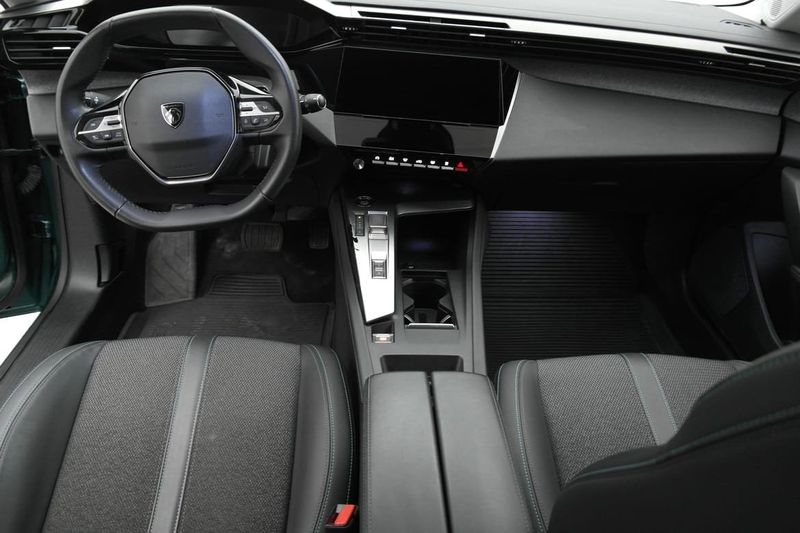 Peugeot 308 SW bild 8