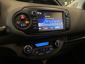 Toyota Yaris bild 7
