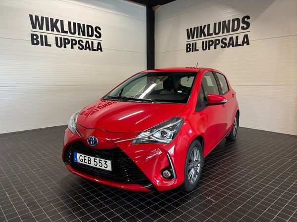 Toyota Yaris Hybrid e-CVT Active Backkamera Nybes Nyserv - 2018