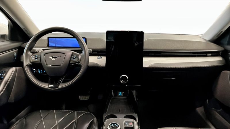 Ford Mustang Mach-E bild 4
