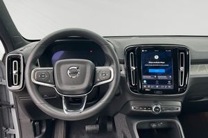 Volvo EX40 bild 10