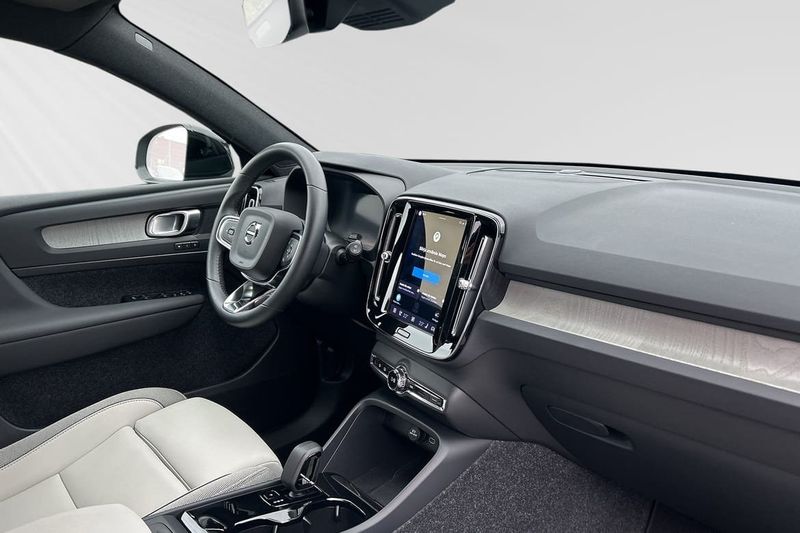 Volvo EX40 bild 11