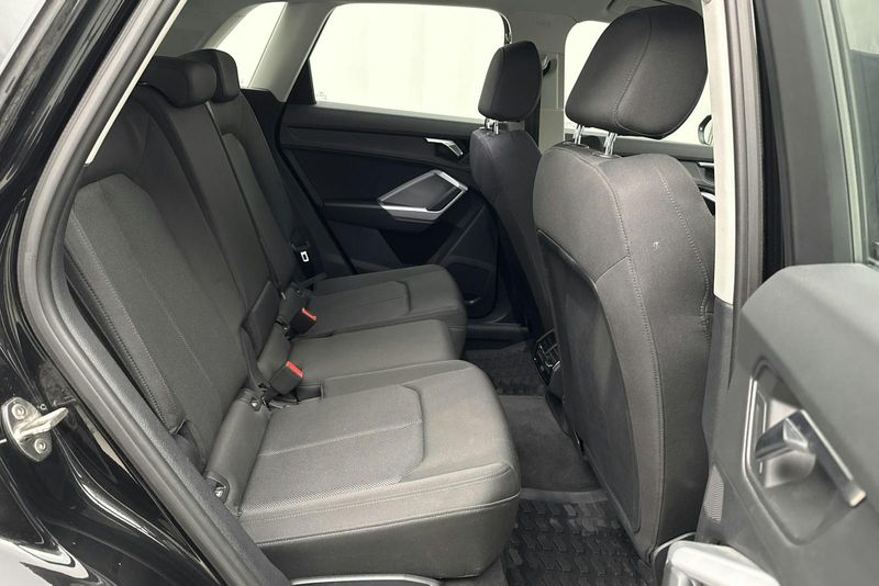 Audi Q3 bild 8