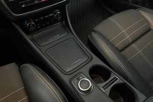 Mercedes CLA220 bild 13