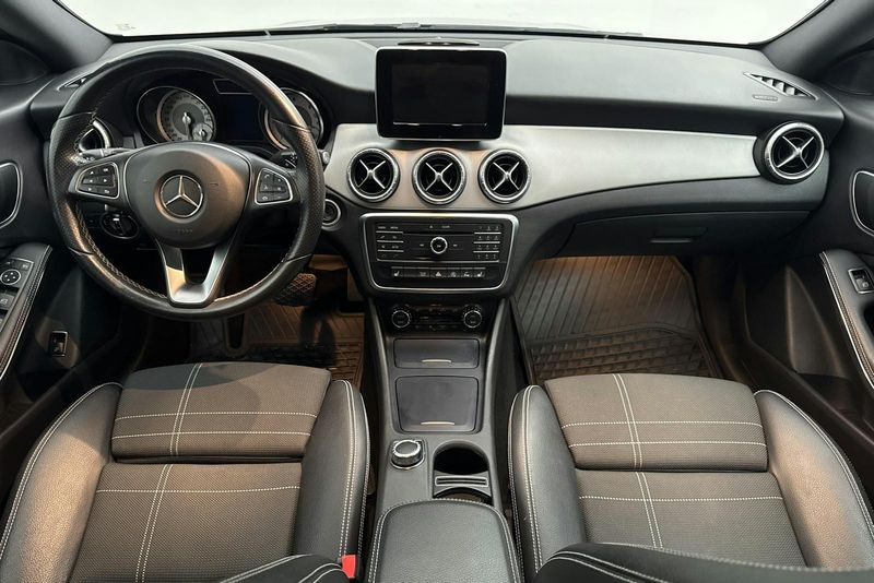 Mercedes CLA220 bild 6
