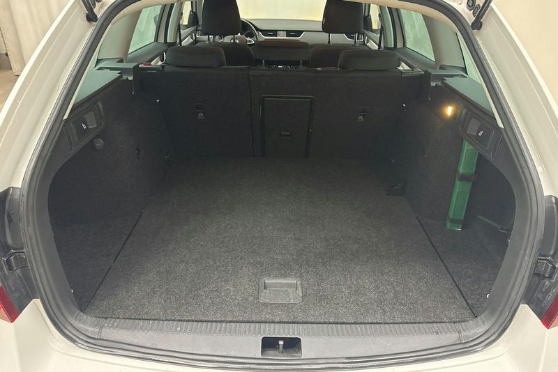 Skoda Octavia bild 9