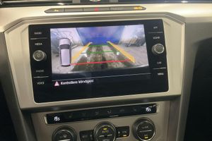 Volkswagen Passat bild 11