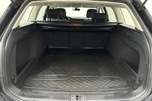 Volkswagen Passat bild 9