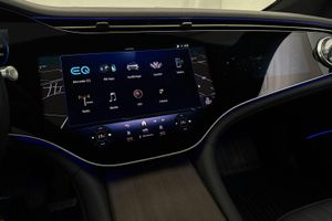 Mercedes EQS580 bild 14