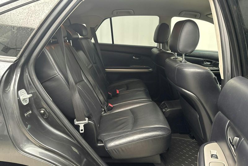 Lexus RX bild 8