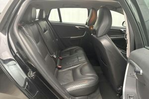 Volvo V60 bild 8
