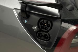 Tesla Model Y bild 17