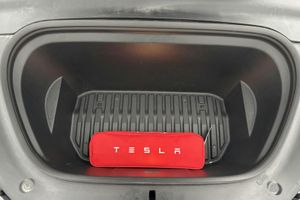 Tesla Model Y bild 9