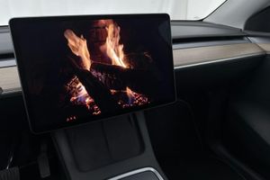 Tesla Model Y bild 17