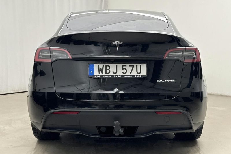 Tesla Model Y bild 5