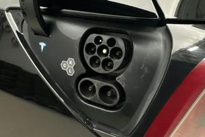 Tesla Model Y bild 22
