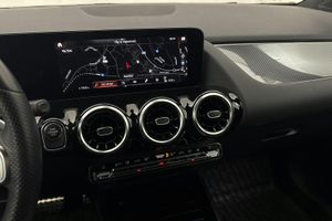 Mercedes GLA250 bild 14