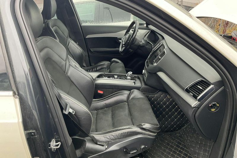 Volvo XC90 bild 6