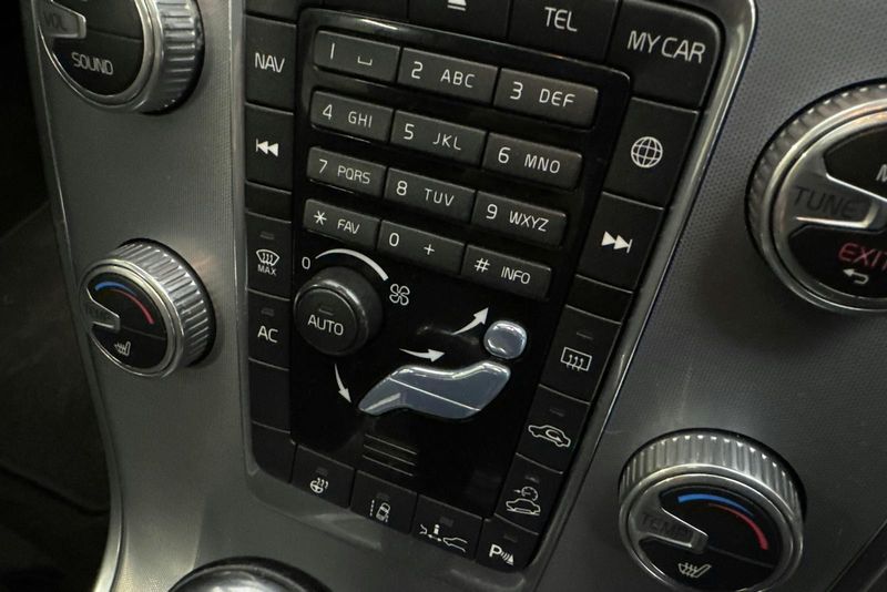 Volvo XC70 bild 15