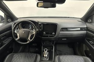 Mitsubishi Outlander bild 6