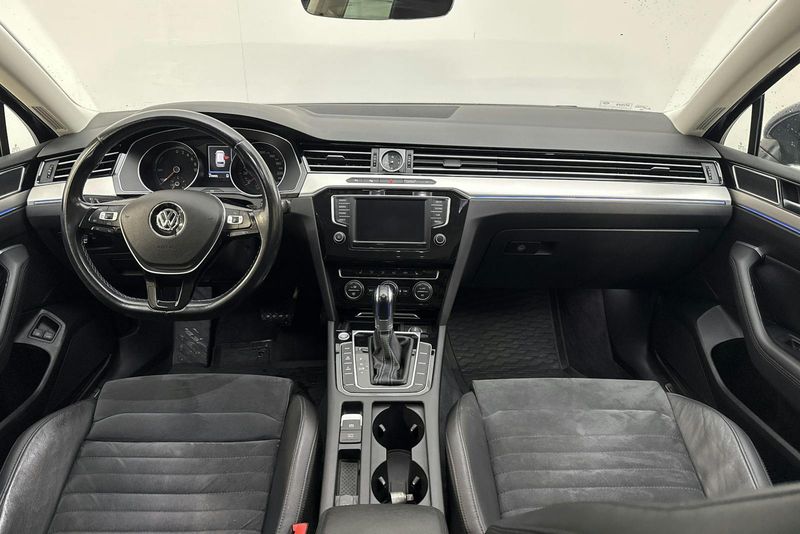 Volkswagen Passat bild 6