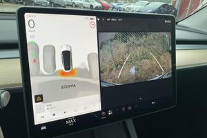 Tesla Model Y bild 13
