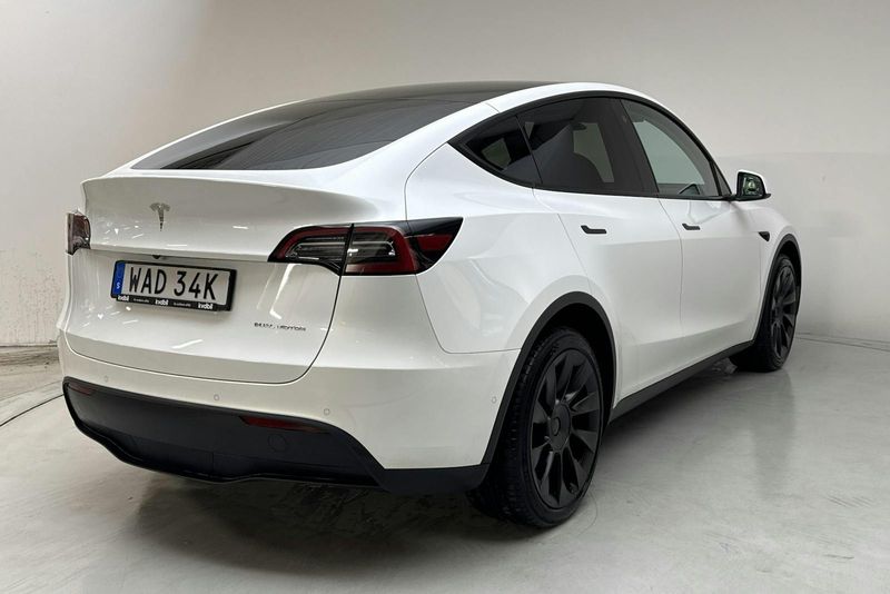 Tesla Model Y bild 3
