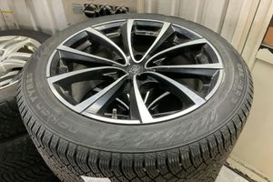 Tesla Model Y bild 16