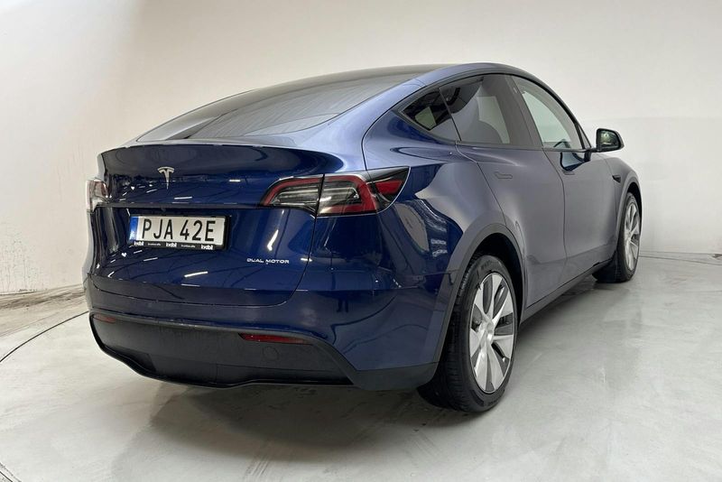 Tesla Model Y bild 3
