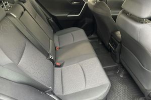 Toyota RAV4 bild 8