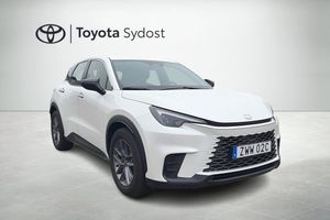 Lexus LBX bild 18
