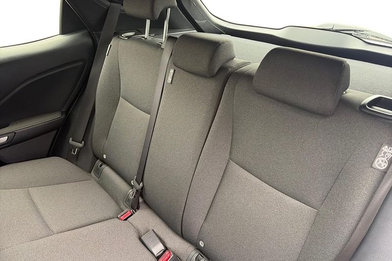 Lexus LBX bild 19