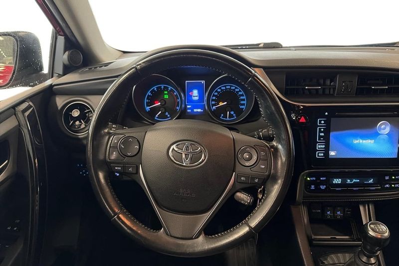 Toyota Auris bild 10