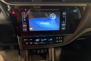 Toyota Auris bild 15