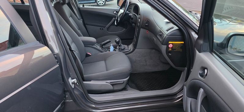 Saab 9-5 bild 8