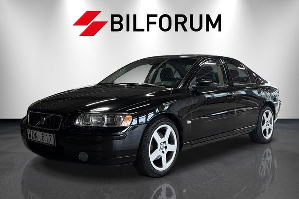 Volvo S60 2.4 MOMENTUM / R FÄLG / GAS BADLÅDA / CARPLAY / EL-STOL - 2005