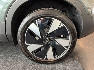 Volvo EX40 bild 20