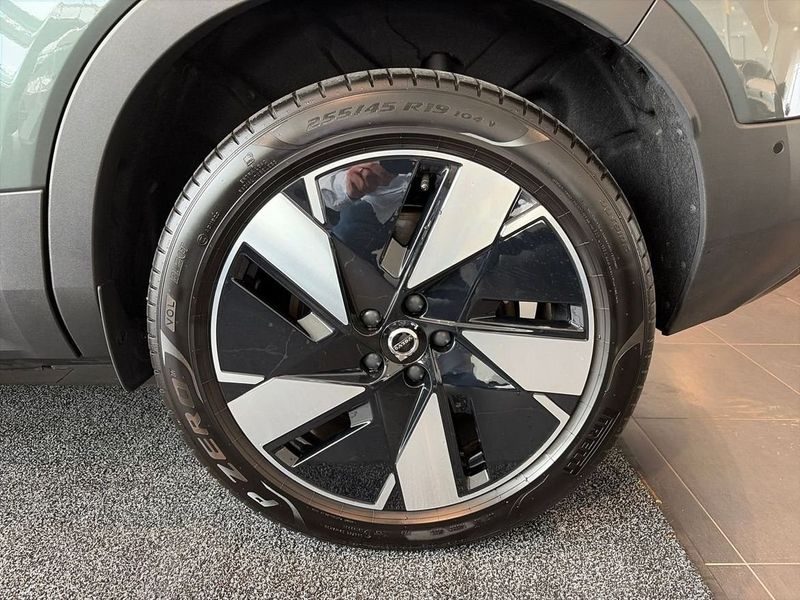 Volvo EX40 bild 20