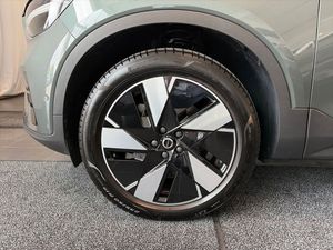 Volvo EX40 bild 21