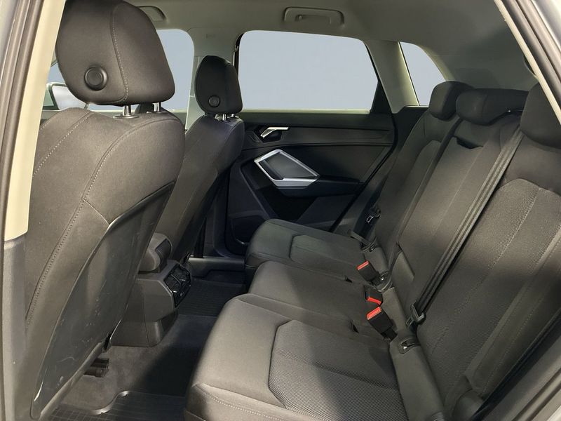 Audi Q3 bild 13