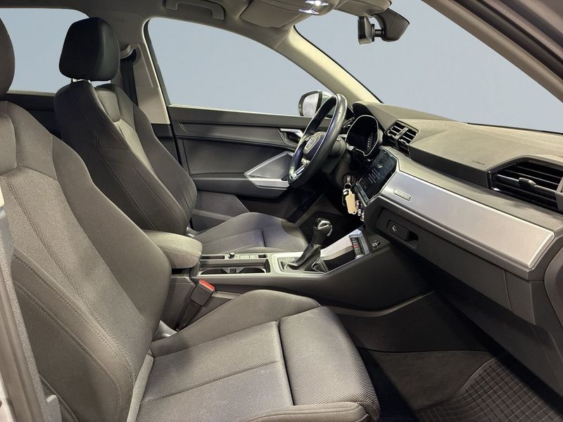 Audi Q3 bild 10