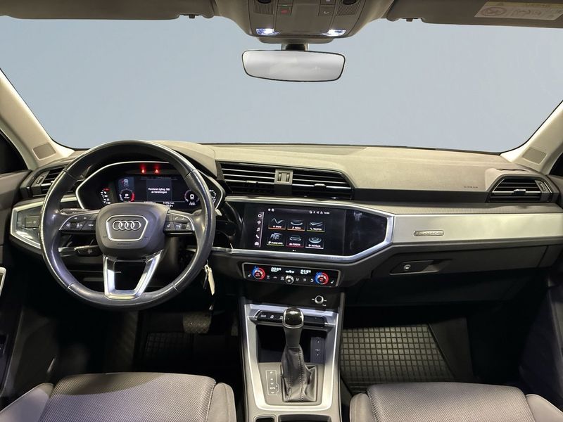 Audi Q3 bild 8