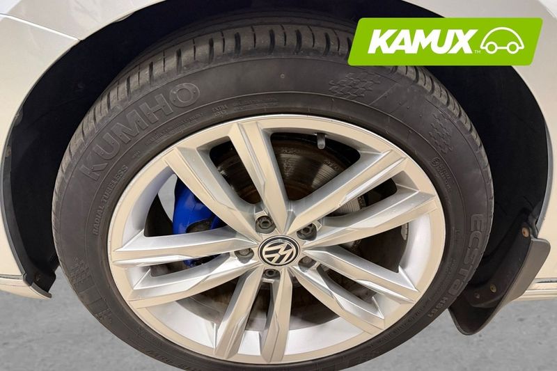 Volkswagen Passat bild 8