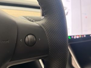 Tesla Model 3 bild 20