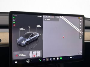 Tesla Model Y bild 23