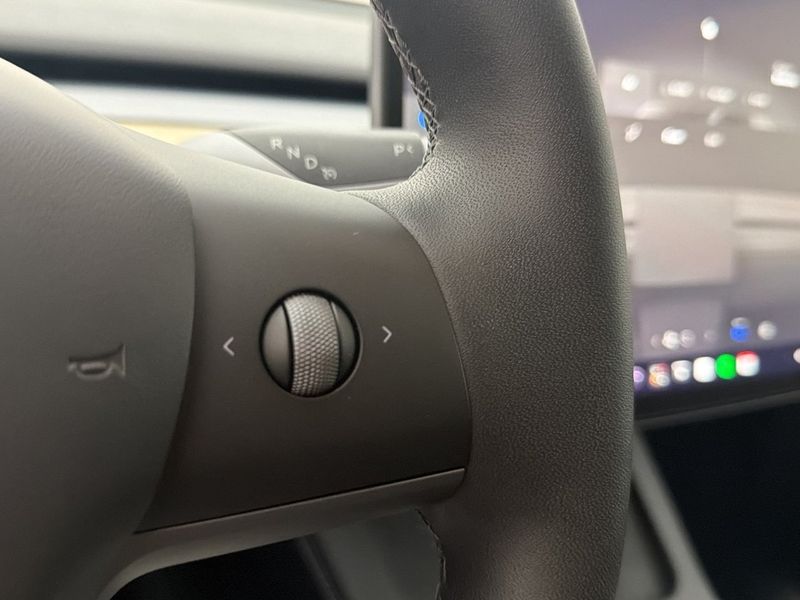 Tesla Model Y bild 20