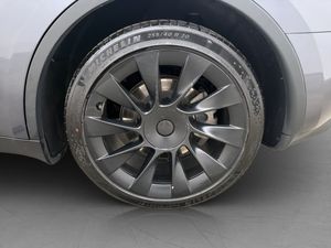 Tesla Model Y bild 34